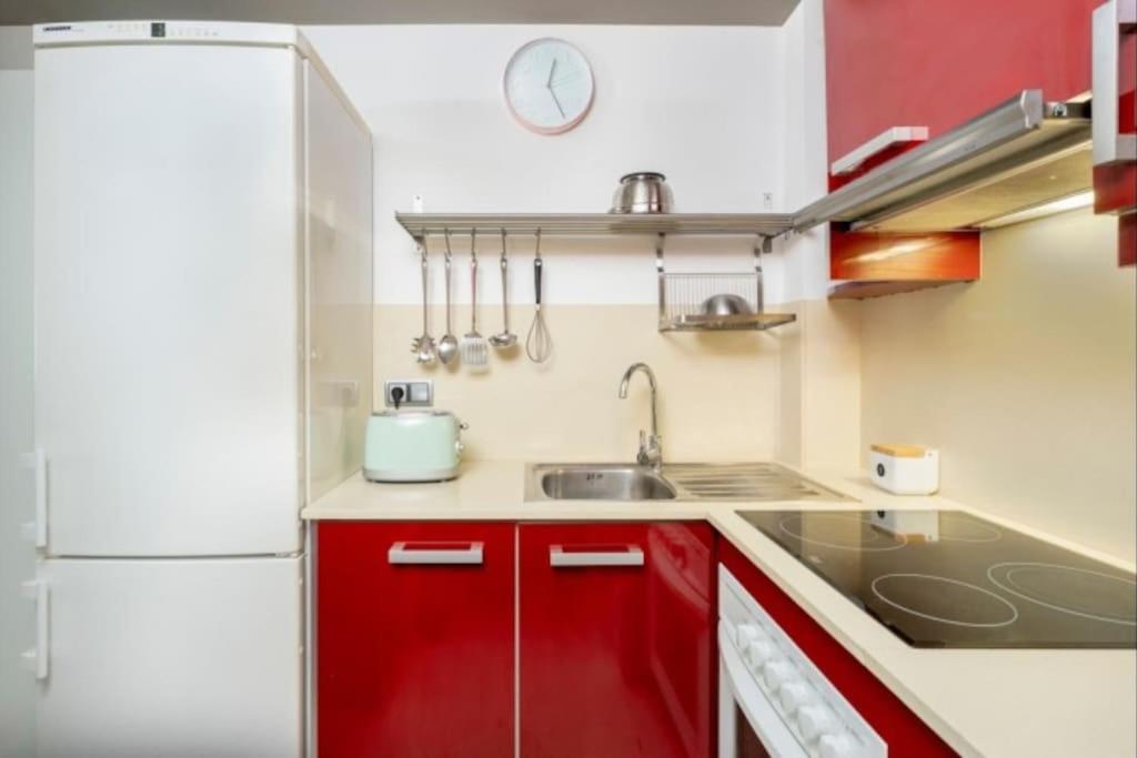 Acogedor Apartamento Cerca Del Casco Antiguo Girona Kültér fotó